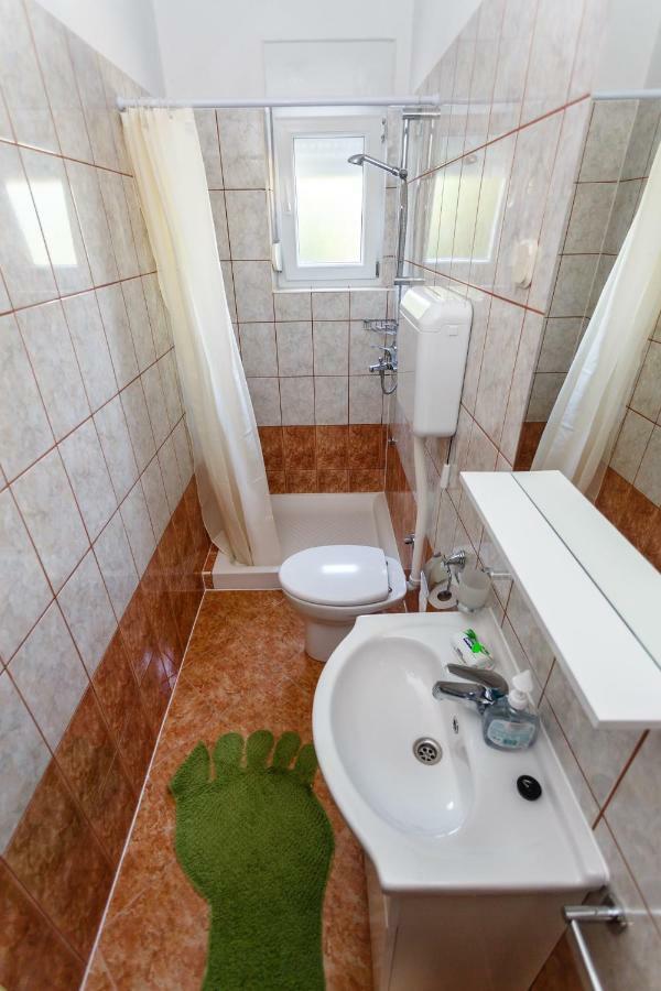 Apartmani Jelica Krk Town Exterior photo