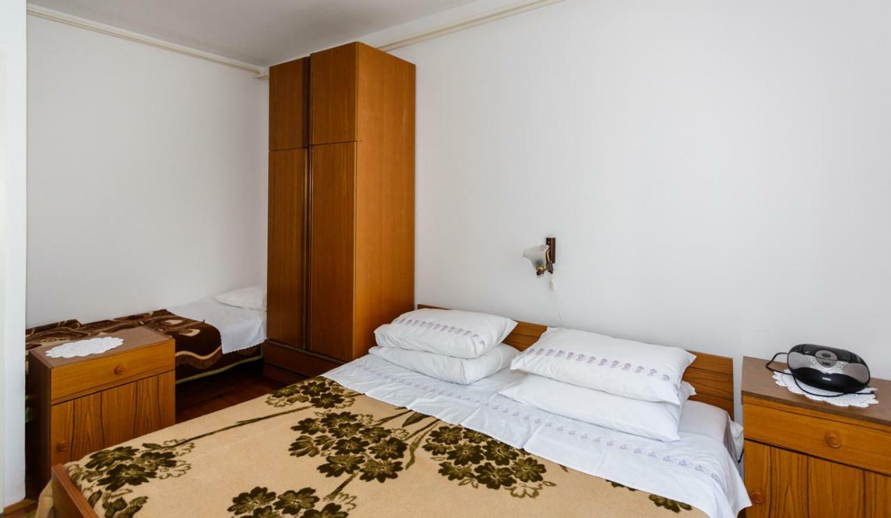 Apartmani Jelica Krk Town Exterior photo